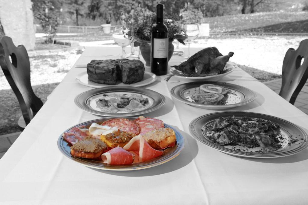 Residenza Di Campagna Montelleri Guest House Vicchio Bagian luar foto